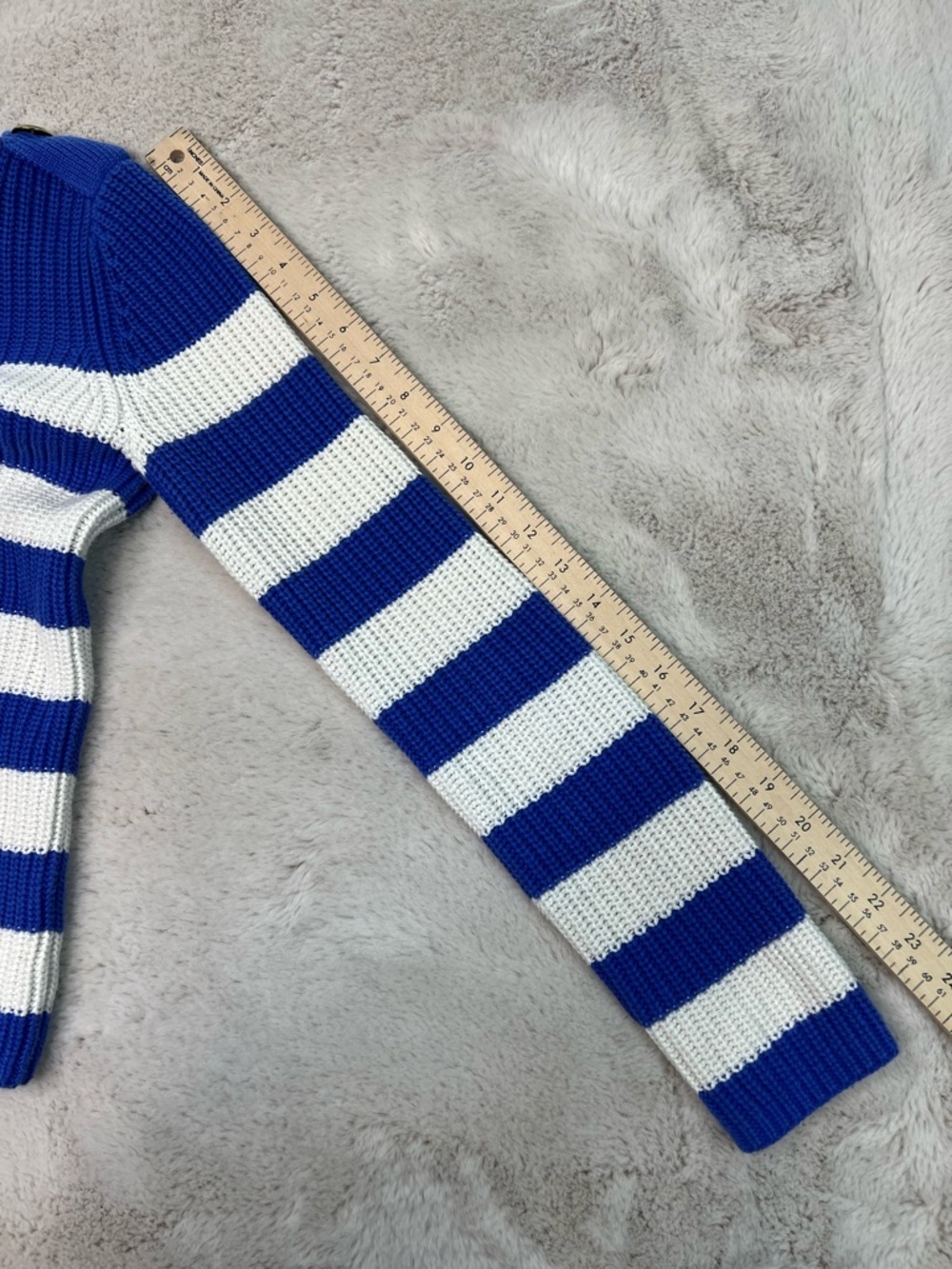 525 Anthropologie Knit Sweater Size XS Blue White Striped Gold Button Nautical - Picture 7 of 9